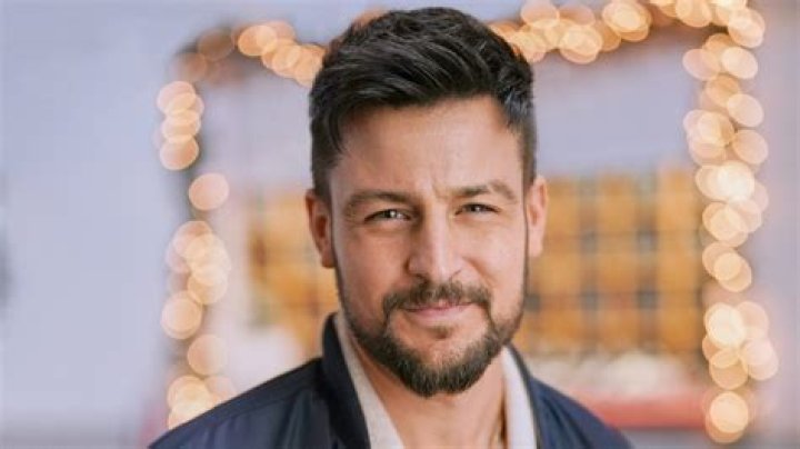 Discovering Tyler Hynes: A Comprehensive Bio