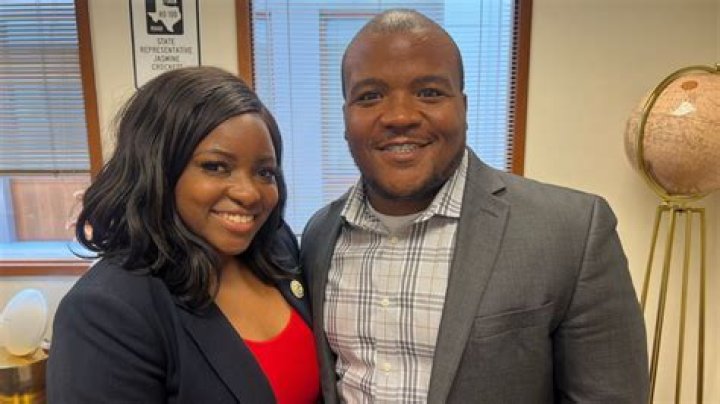 J.Z. Knight Biography, Age, Height, Husband, Net Worth, Family