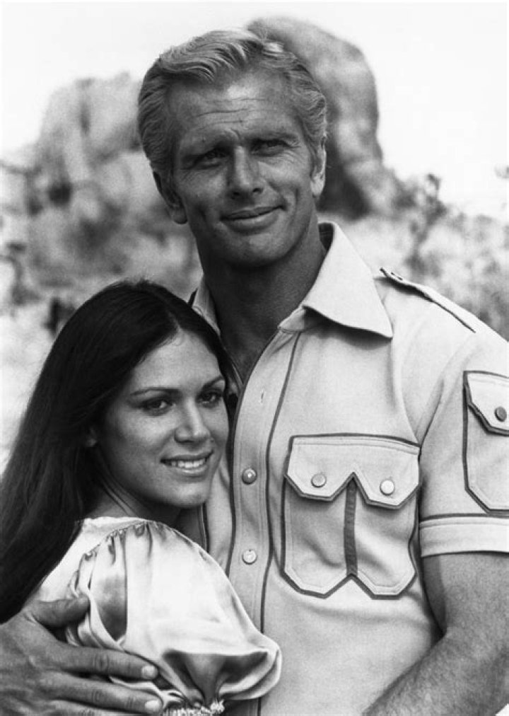 Pamela Hensley Biography, Age, Height, Husband, Net Worth, Family