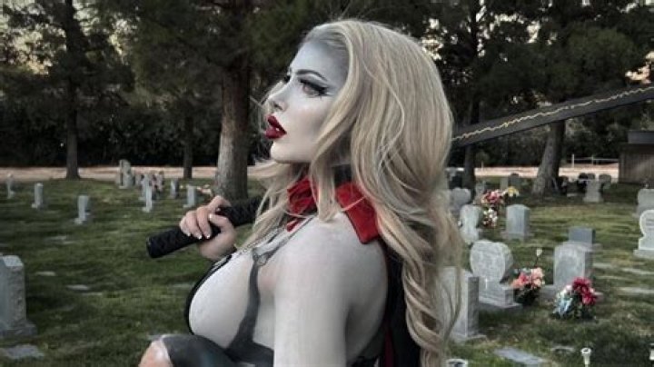 Playboy model Amanda Nicole Martin slammed for dressing up as Lady Death and twerking in cemetery